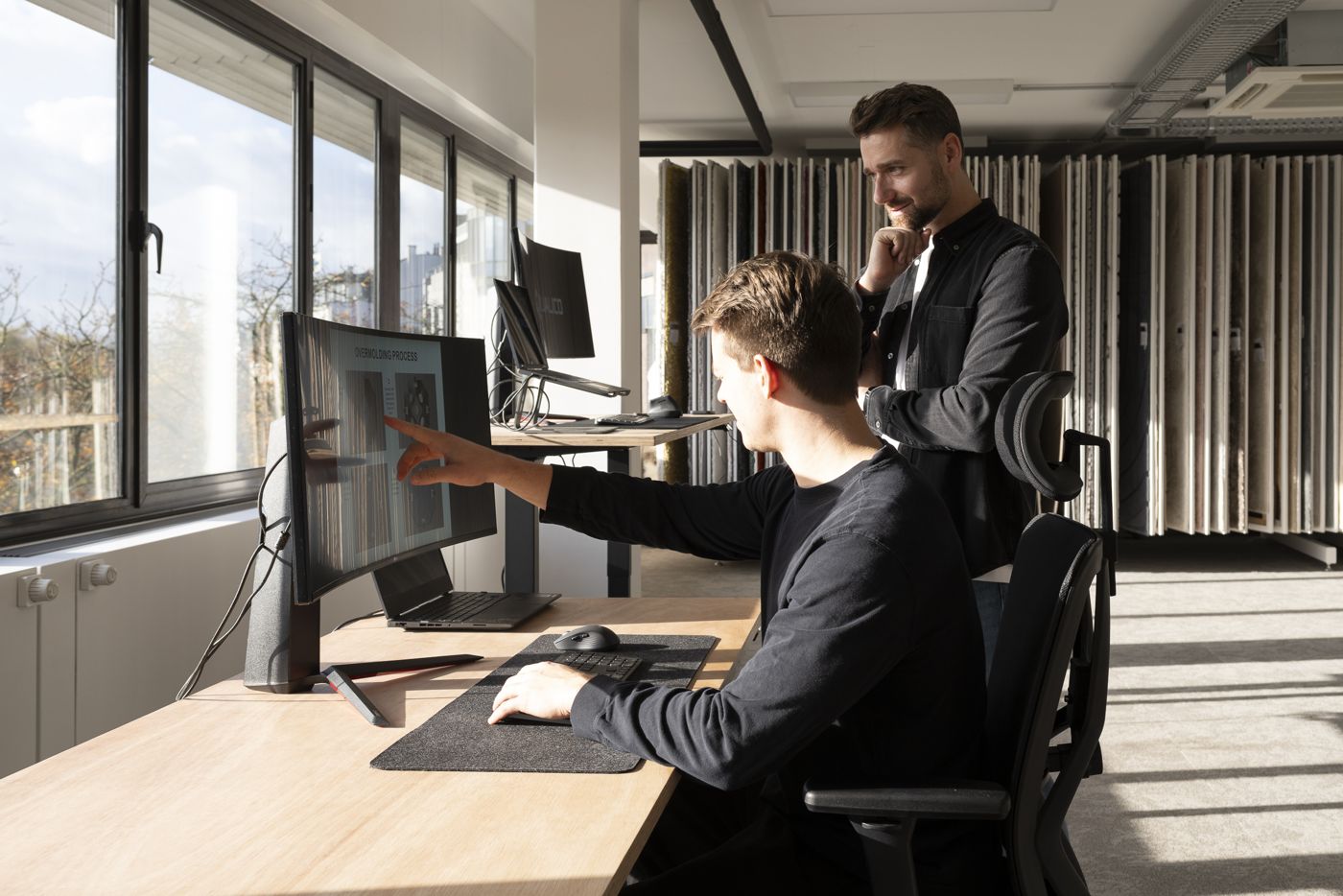 Reviewing a CAD model together at the screen