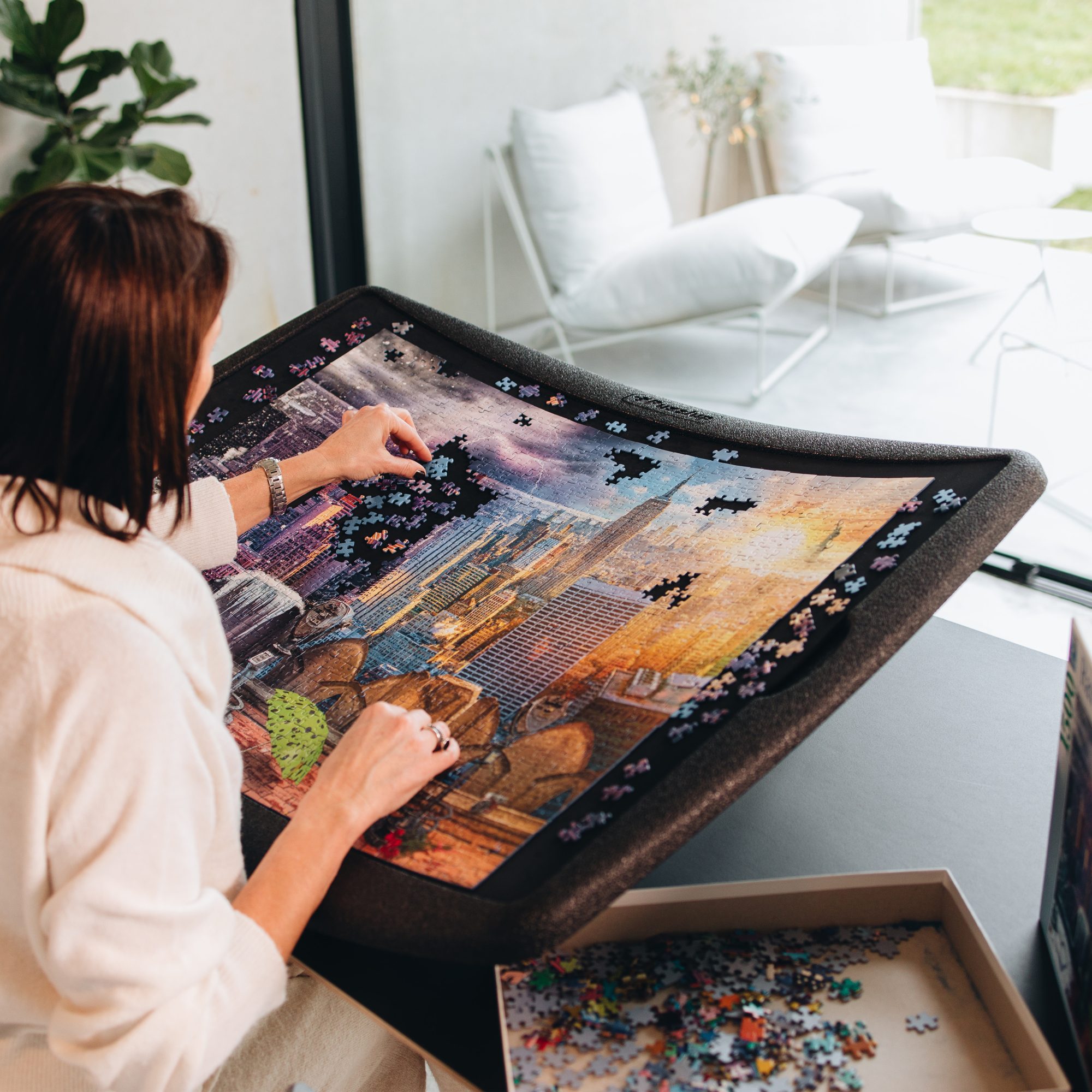 Puzzling on the puzzle board V1